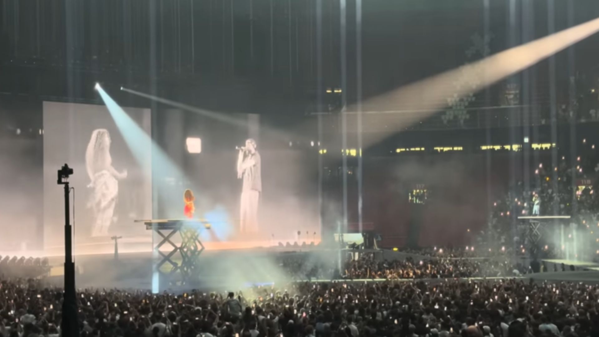 Twee supersterren, twee werelden: Kendrick Lamar en SZA tillen ArenA naar ander universum